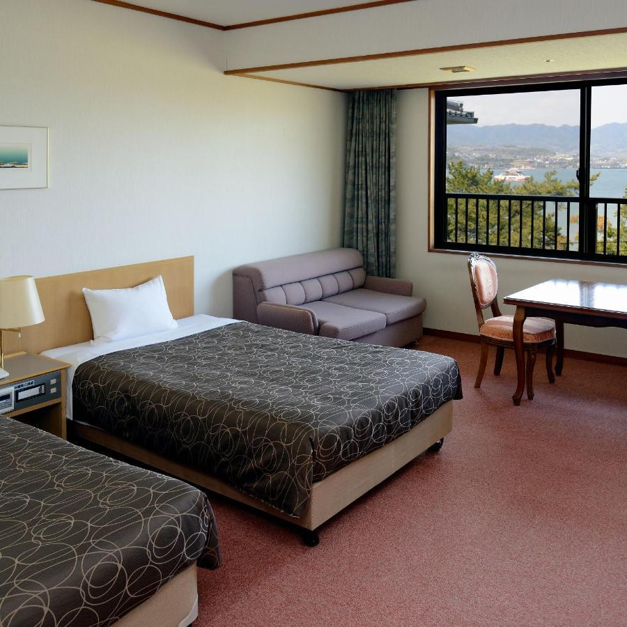 Miyajima Morinoyado Hotel Хатсукаичи Екстериор снимка